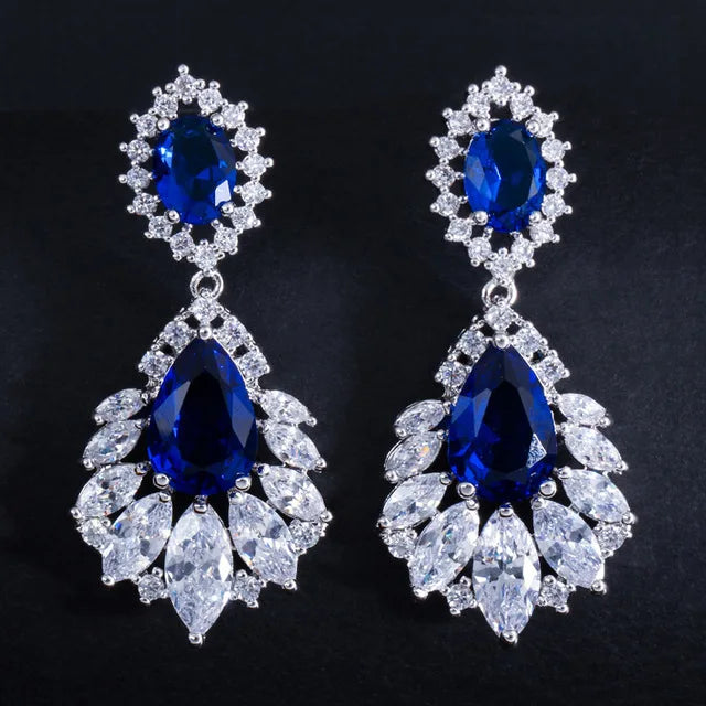 VESPERA CRYSTAL EARRINGS