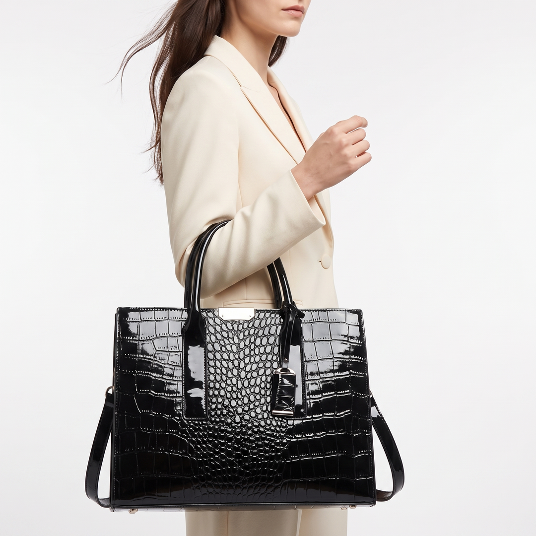 Lucrezia HandBag