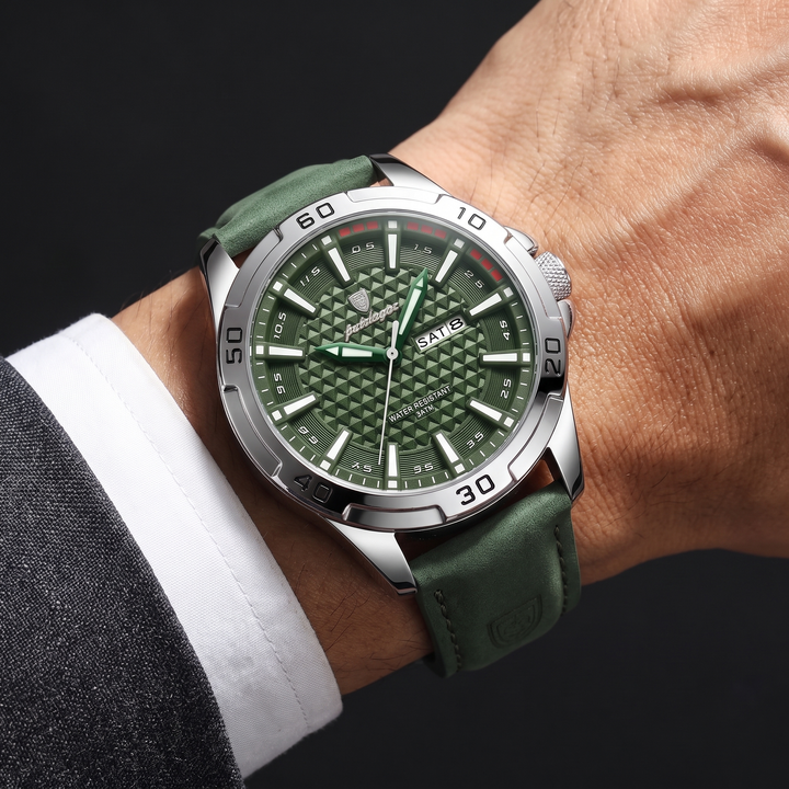 Lario Watch