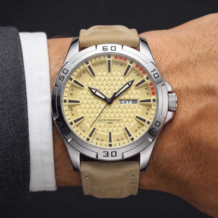 Lario Watch