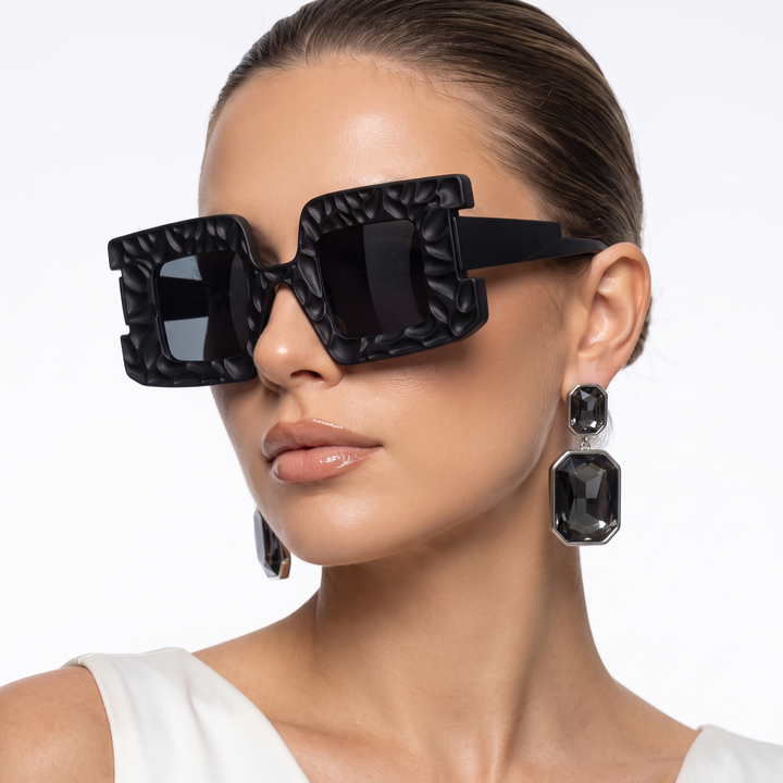 Carmina Shades